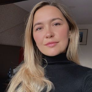 Meet your Posher, Viktoriia